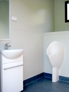Caravan-vanity-2